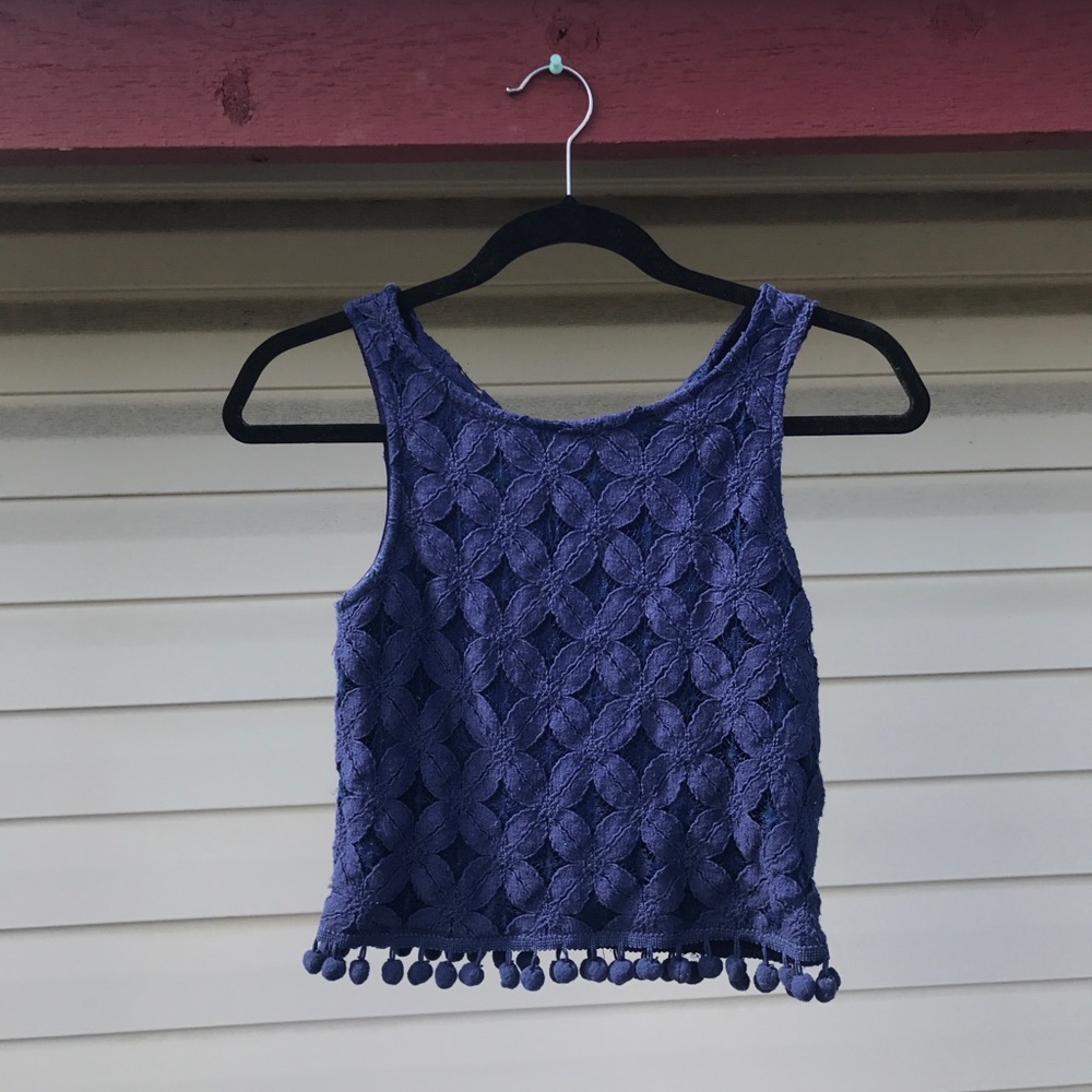 blue fringe crop top - sleeveless
